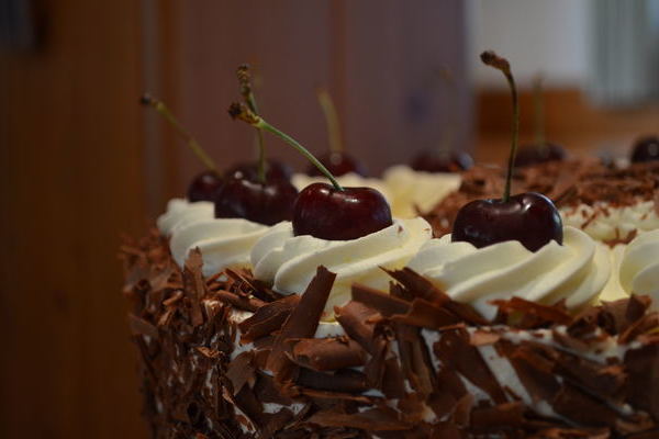 Schwarzwlderkirschtorte im Caf Gasthaus Felsenstble in St. Mrgen